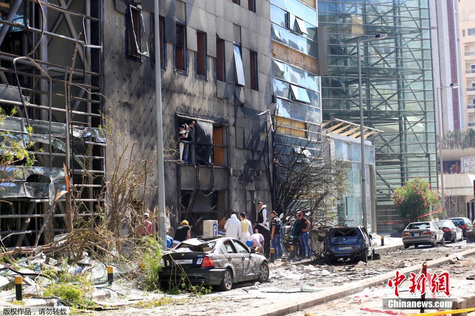 黎巴嫩布洛姆银行总部大楼发生爆炸