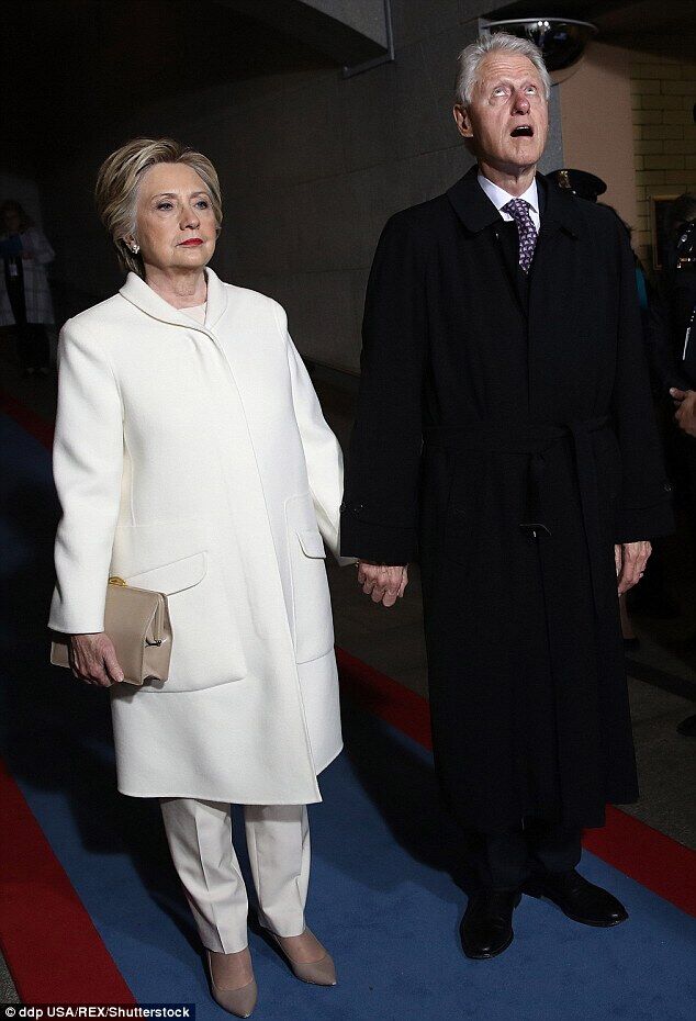 肢体语言专家揭秘：特朗普希拉里奥巴马&quot;内心戏&quot;