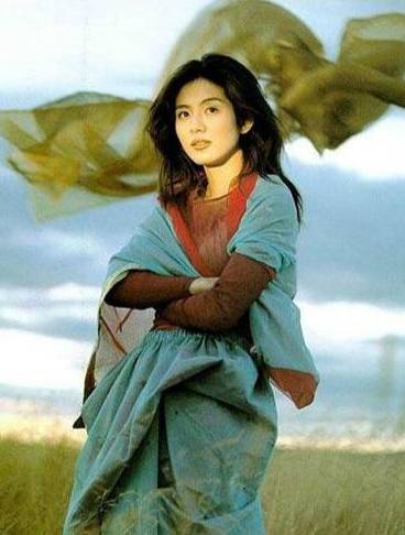 杨采妮经典旧照,与吴奇隆那些年轻美丽合影