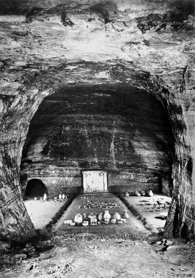 揭秘:满城汉墓发掘过程中的惊险和神秘