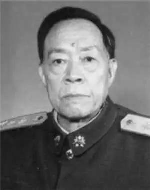 第31集团军军长,98年长江抗洪前线总指挥董万瑞将军于2017年2月9日晚