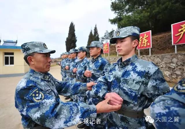 南部战区空军父子雷达兵齐上阵