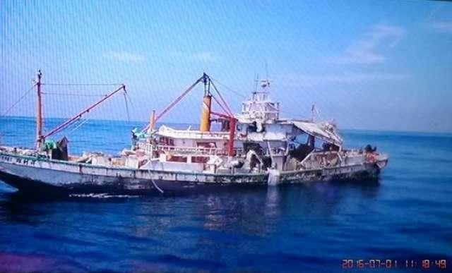 台军雄风3导弹把台湾渔船打废