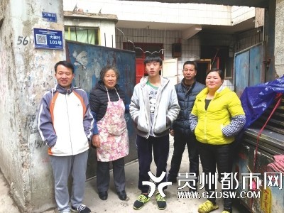 络投票:坚持非必要不举办 _ 环球社会 _ 火狐中