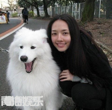 既,又大腕的明星全揭秘哦!他们的生活照和幕后照大家好奇吗!,养眼的!知道都有谁?杨幂,刘诗诗、赵薇、张柏芝,范冰冰、谢娜、孙俪、邓超、林心如,陈意涵,陆毅,李小冉,古天乐,汪涵,陈冠希,何润东,刘若英等等,不看会后悔啊!