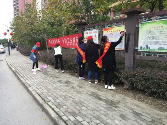 芜湖万春街道组织开展清洁城乡、美化家园环